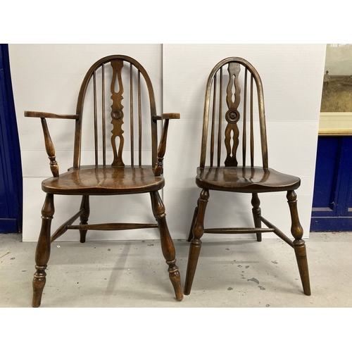 100 - Furniture: Early 20th cent. Harlequin set of twelve aesthetic Windsor chairs, seven plus two carvers... 