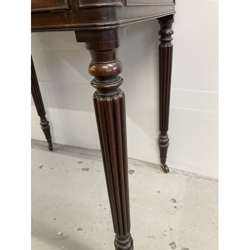 101 - 19th cent. Mahogany side table 19th cent. Mahogany side table with single freezer drawer, fluted leg... 