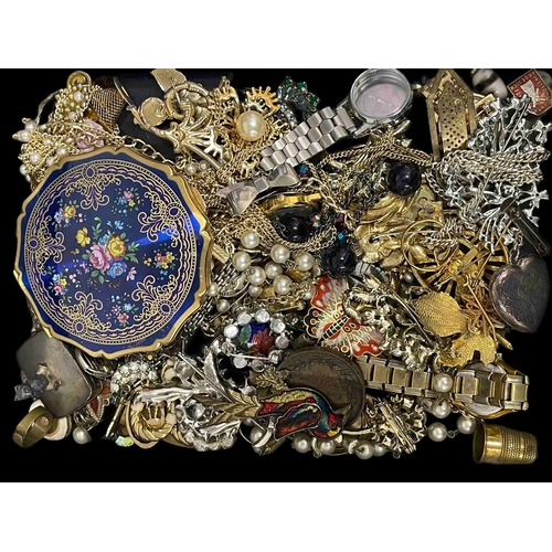 267 - Jewellery: Assorted costume jewellery including rings, necklaces, watches, brooches, a silver First ... 