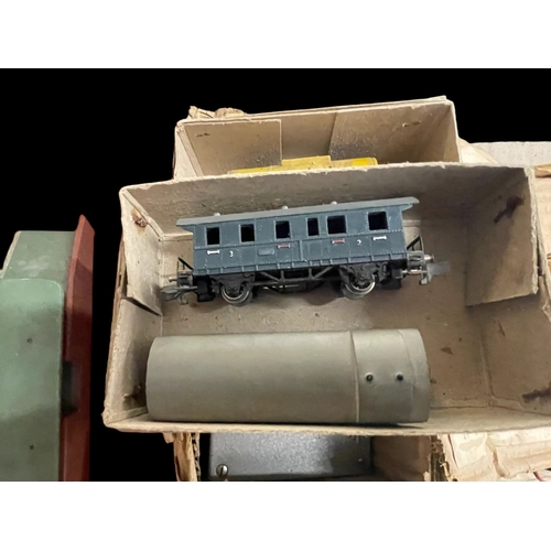 326 - Toys and Games: Model railways, Rokal 'N' gauge freight set includes track loco and two wagons, boxe... 