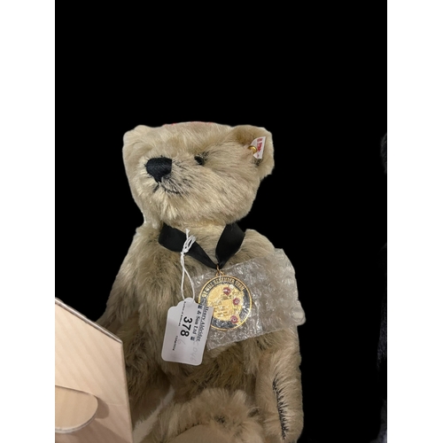 378 - Steiff Teddy Bears: The Armistice Centenary Bear Limited Edition 1918 mohair golden brown, boxed wit... 