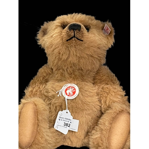 382 - Steiff Teddy Bears: Ulysses the Ultimate Steiff Bear Limited Edition 1/500 brown, boxed with paperwo... 