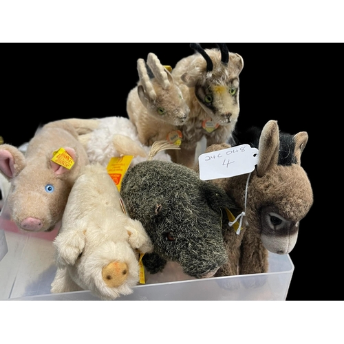 391 - Steiff Toys: Domestic animals lamb, pig x 3, donkey, goat x 2.