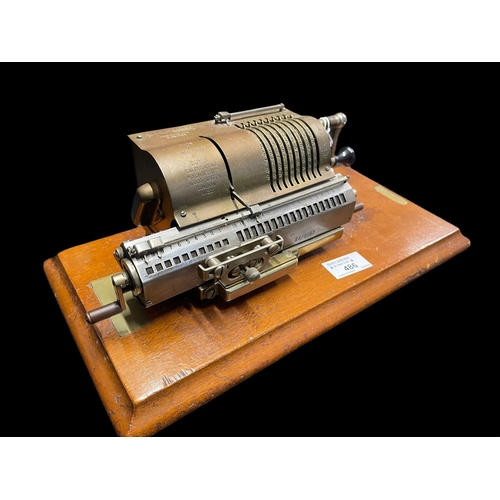 486 - Scientific Instruments: Scientific Guys 'Britannic' calculating machine c1920 serial number 2A/81 91... 