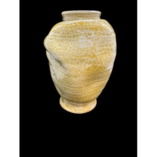 633 - Stoneware: Early 19th cent. Stoneware vase with motto 'and the vessel that he made of clay was marre... 