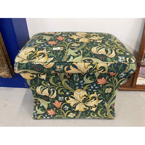 66 - 20th cent. Furniture: Upholstered William Morris pattern ottoman with cushion top and fluted sides. ... 