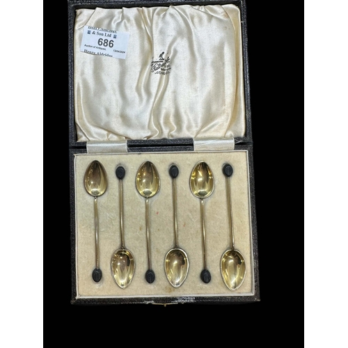 686 - Silver: Boxed set of spoons (Birmingham) with enamelled back all in excellent condition, Scottish (D... 