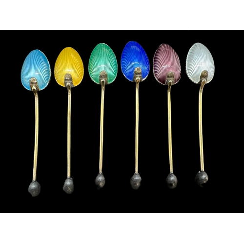 686 - Silver: Boxed set of spoons (Birmingham) with enamelled back all in excellent condition, Scottish (D... 