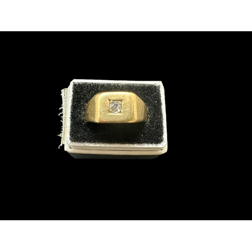 783 - Hallmarked Gold: 18ct gold signet ring set with a solitaire diamond, estimated 0.3ct, London 1930. 5... 