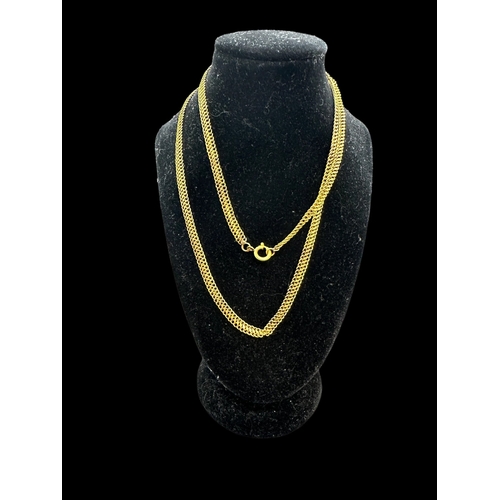 801 - Jewellery: Yellow metal snake effect necklace with bolt clasp, indistinctly marked, tests as 18ct. 1... 