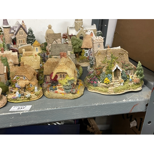 237 - Lilliput Lane: Village Shop x 2, Highland Lodge, Swan Inn, Light-Up Church, Xmas Lights at the Bell ... 