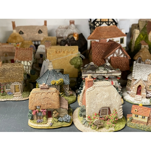 241 - Lilliput Lane: Thimble Cottage, Little Scrumpy, Petticoat Cottage, Granny's Bonnet, Old Curiosity Sh... 