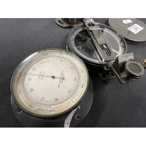 300 - Militaria: RAF WWII period navigators compass, stamped AM6A/366 Heath & Co. Compass and Cooke &a... 