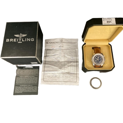 891 - Watches: Breitling Bentley Motors Automatic with unusual tan strap, 48mm, box, outer sleeve and purc... 