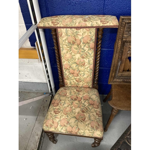 14 - Furniture: 21st cent. Oak hall chair with carver back, a 19th cent. prie-dieu chair, mahogany turned... 