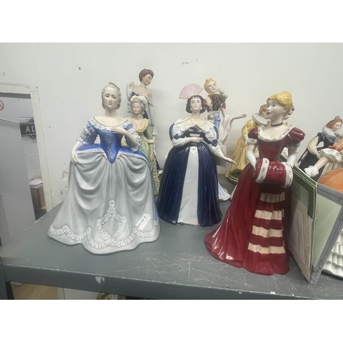 225 - Ceramics: Franklin Mint figures, 