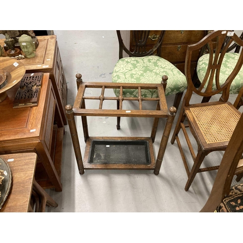 83 - Furniture: Erly 20th cent. Liberty style oak bedroom chairs with bergere seats together with oak eig... 