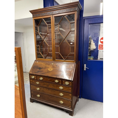 2 - Furniture: Furniture: Late 18th cent. Mahogany bookcase bureau drop-flap, fully fitted interior, thr... 