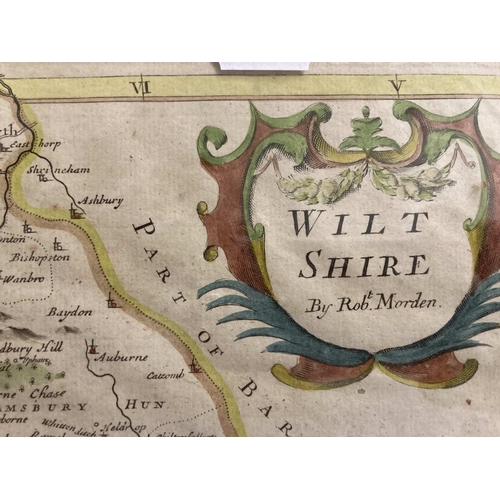 202 - Antiquarian Maps: Antiquarian Maps: A County map of Wiltshire by Robert Morden44 x 38cm, a County ma... 