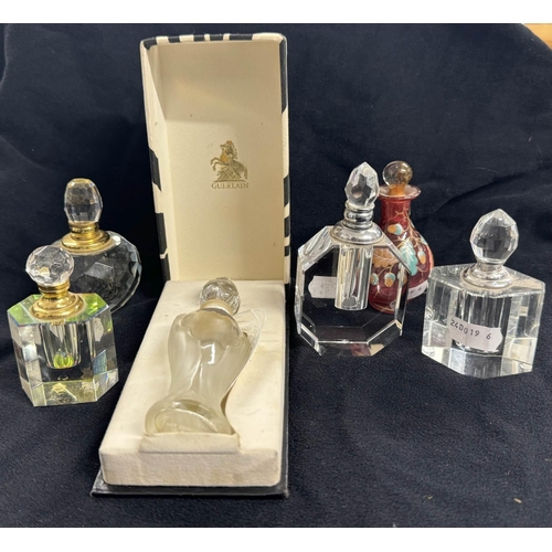 246 - Glassware: The Weill Collection. Scent bottles cranberry with green leaves and orange fruits, brilli... 