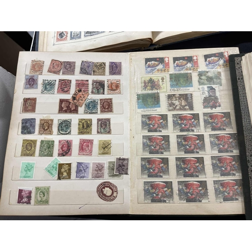 275 - Stamps: Stamps: Ten albums of GB, Commonwealth & World stamps,mainly 19th & early 20th cent.... 