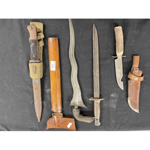 315 - Weapons: Weapons: 20th cent. MK 1 bayonet, K98 bayonet, decorative keris with broken scabbard plus o... 