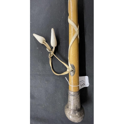 335 - Militaria: Militaria: A First World War Drum Major's parade stick with silver top hallmarked for Lon... 