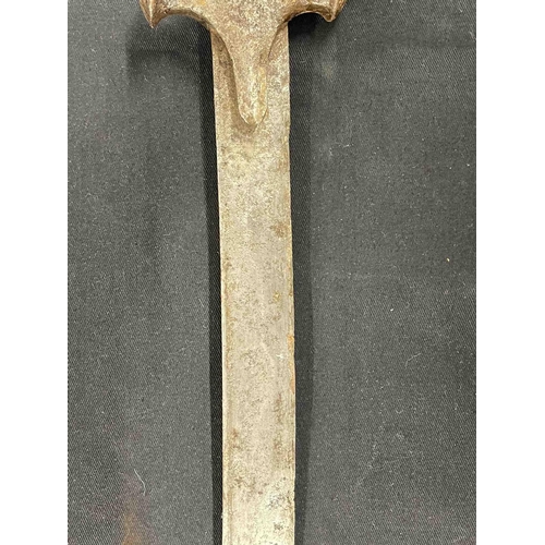 350 - Edged Weapons: Edged Weapons: 19th cent. Indian Tulwar, 87cm.