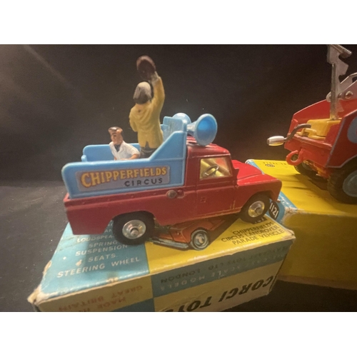 364 - Toys & Games: Toys & Games: Diecast Corgi 487 Chipperfields Parade Vehicle 1965-69, 472 Land Rov... 