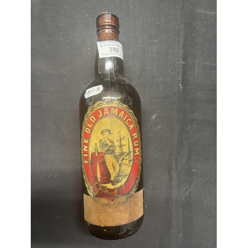 392 - Wines & Spirits: Wines & Spirits: Mid 20th century rum- Fine Old Jamaica rum, young matelot on l... 