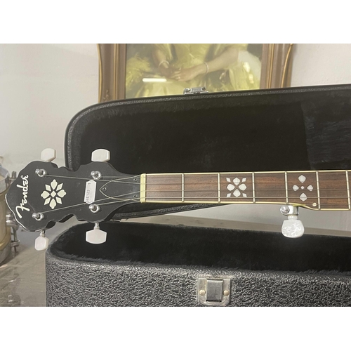 405 - Fender Banjo: Fender Banjo: FB-54 Resonator Banjo in super unused condition with fitted hard case, r... 