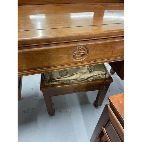 66 - 20th cent. 20th cent. Chinese hardwood dressing table, 127cm.