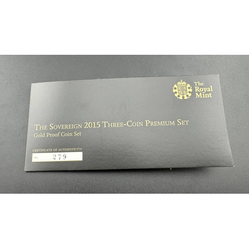 726 - Coins: Coins: The Royal Mint 2015 Sovereign Collection Gold Proof Three-Coin Premium Set, double, fu... 