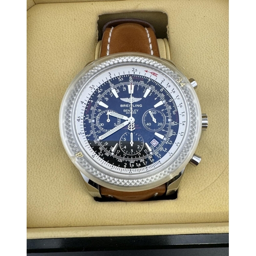 738 - Watches: Watches: Breitling Bentley Motors Automatic with unusual tan strap, 48mm, box, outer sleeve... 