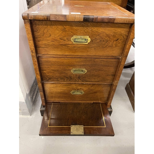 87 - 19th cent. 19th cent: Flamed mahogany campaign style chest of three drawers of modest proportions, t... 