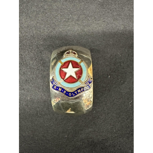 207 - WHITE STAR LINE: WHITE STAR LINE: R.M.S. Olympic souvenir napkin ring.