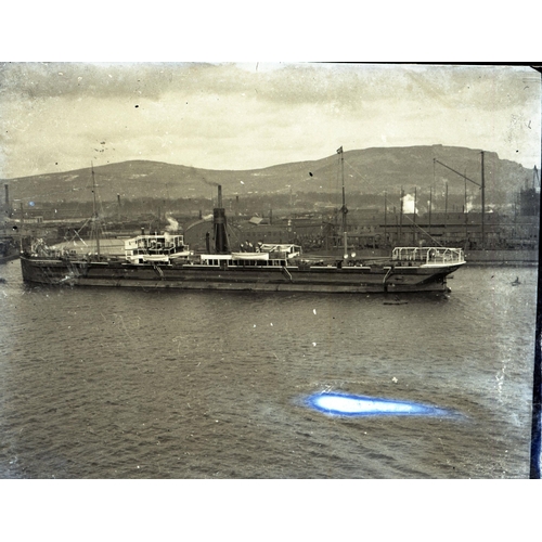 235 - R.M.S. TITANIC/OLYMPIC: R.M.S. TITANIC/OLYMPIC: Robert Henry Walker Archive of Titanic and Olympic P... 