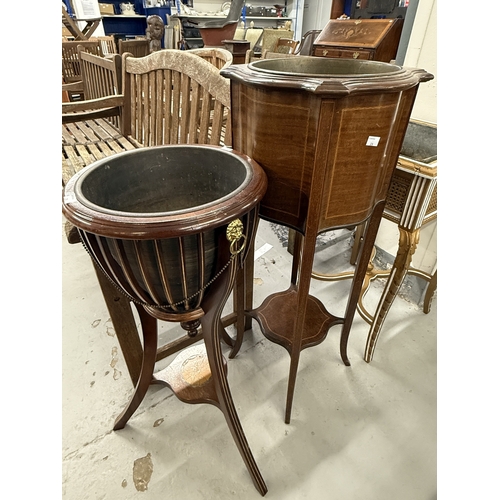 115 - Furniture: Furniture: 19th century mahogany inlaid jardiniere stand with a slatted out swept top and... 