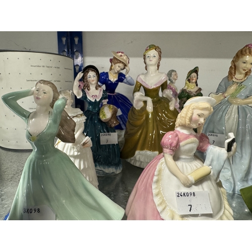 286 - Ceramics: Ceramics: 20th century porcelain figurines Royal Doulton 'Mary', 'Sweet Anne', 'Cookie', C... 