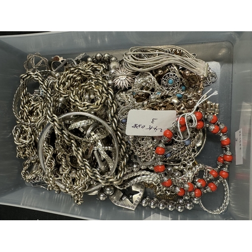 315 - Costume Jewellery: Costume Jewellery: Quantity of white metal jewellery including bracelets, bangles... 