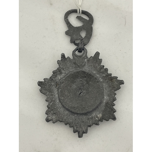 368 - Militaria: Militaria: General Gordon's Star for the Siege of Khartoum 1884, pewter, as awarded to no... 