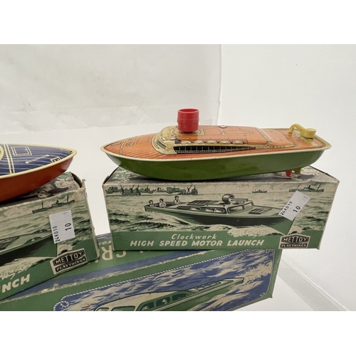 403 - Toys and Games Toys and Games: Template clockwork boats to include two mettoy high-speed motor launc... 