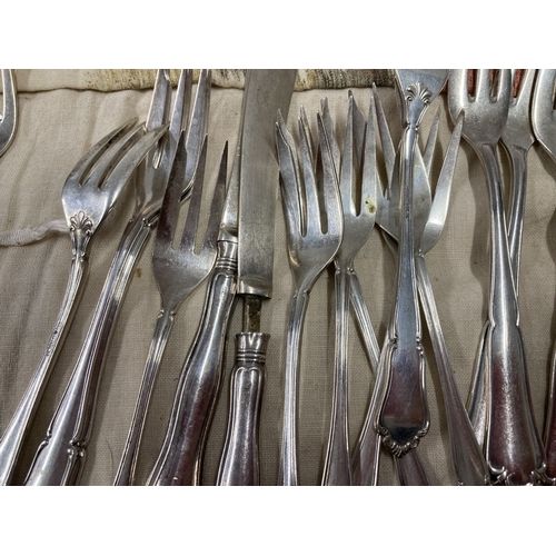 681 - Silver & Plate: Silver & Plate: A set of twelve German 800 grade silver cake forks, combined wei... 