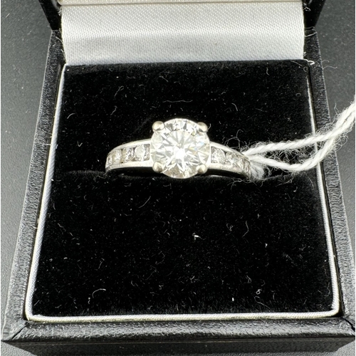 795 - Jewellery: Jewellery: 18ct white gold ring claw set with a single brilliant cut diamond, estimated w... 