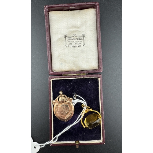 863 - Jewellery: Jewellery: A 9ct rose gold watch fob, Birmingham 1922, given as a football medal for the ... 