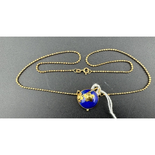 879 - Jewellery: Jewellery: A yellow metal necklace, bearing 18ct gold Italian hallmarks and testing as su... 