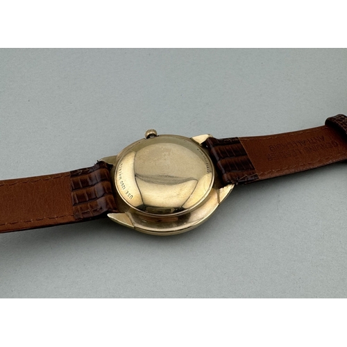 963 - Watches: Watches: A gentleman's Longines Admiral automatic wristwatch, in 10K gold filled case. Diam... 