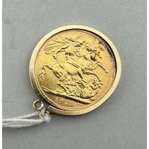 993 - Coins: Coins: A 1914 George V full gold sovereign, in a plain pendant mount. Gross weight 9.1g.... 