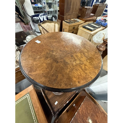 127 - Furniture: William IV burr walnut candlestand side table on barley twist column.