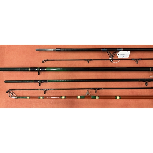 174 - Fishing: Auger breakwater combie boat rod, Daiwa grphite salmon rod, Shakespeare carbo float rod.... 